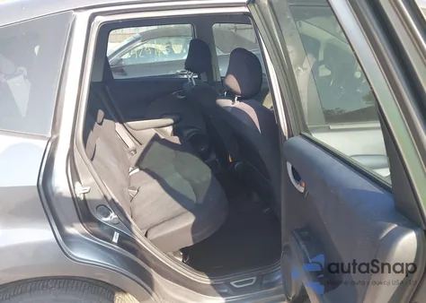 2011 Honda Fit Sport z USA, uszkodzony, nr VIN JHMGE8H55BC024910